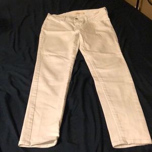 Levi’s 710 Super Skinny white jeans